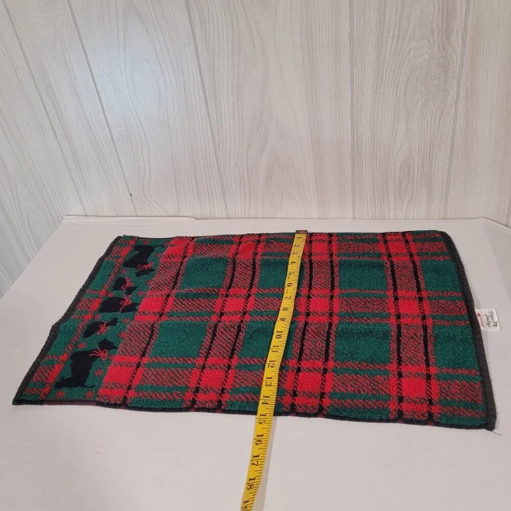 Vtg Hand Towels Santens Set of 2 Red Green Scottie Dog Made in USA